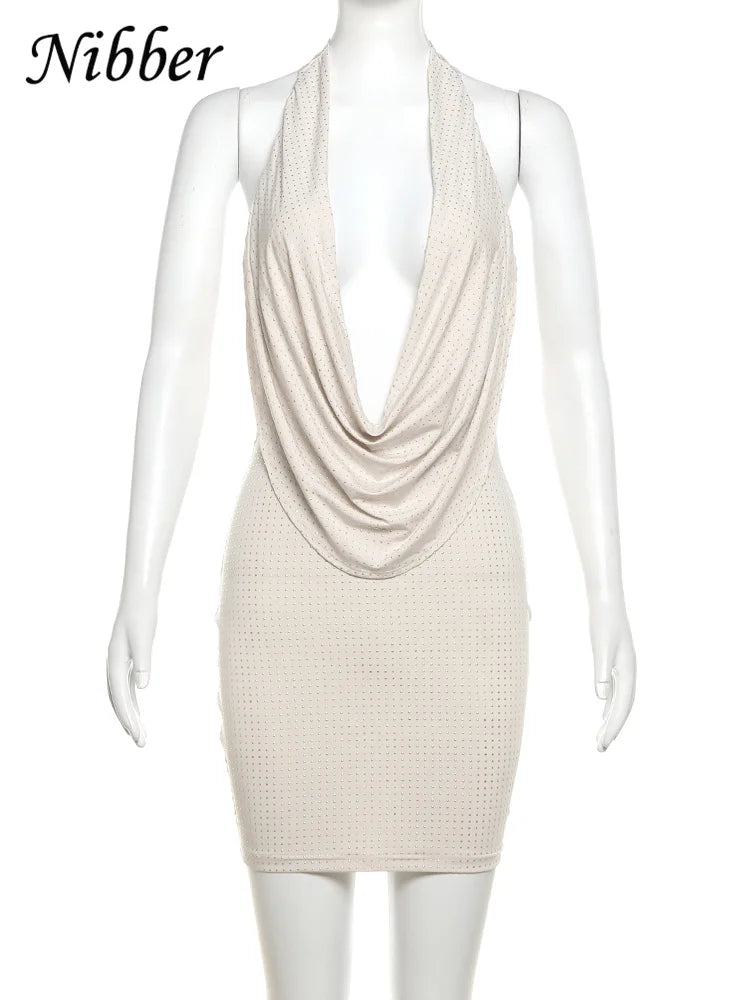 Deep V-neck Strapless Dress